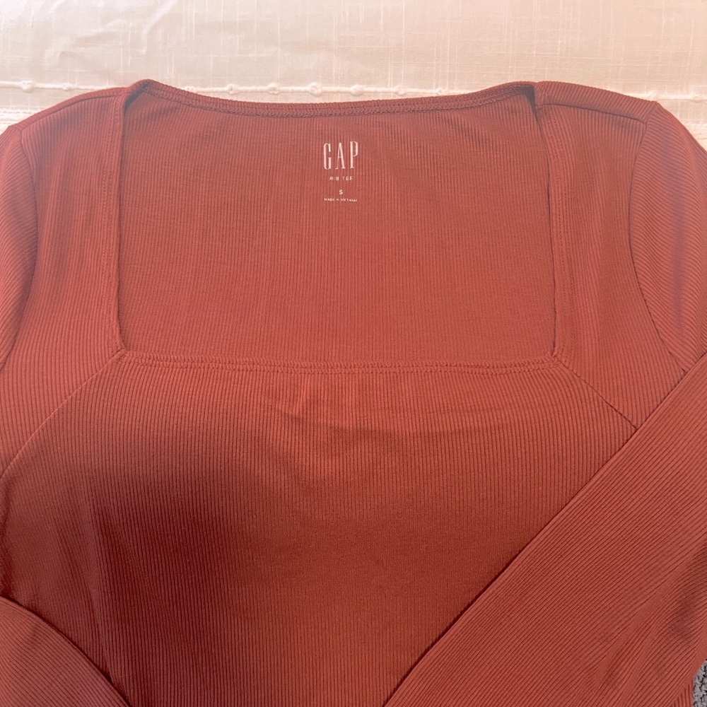 Gap Mini Rib Square-Neck T-Shirt - Picture 5 of 6